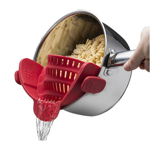 Practical clip-on silicon funnel strainer